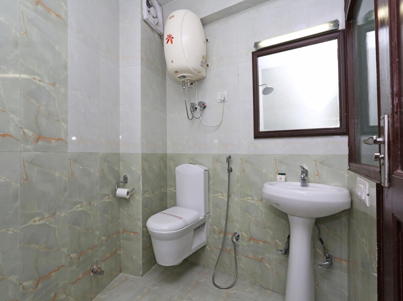 Oyo 7138 Acharya Cottage Manali  Exterior photo
