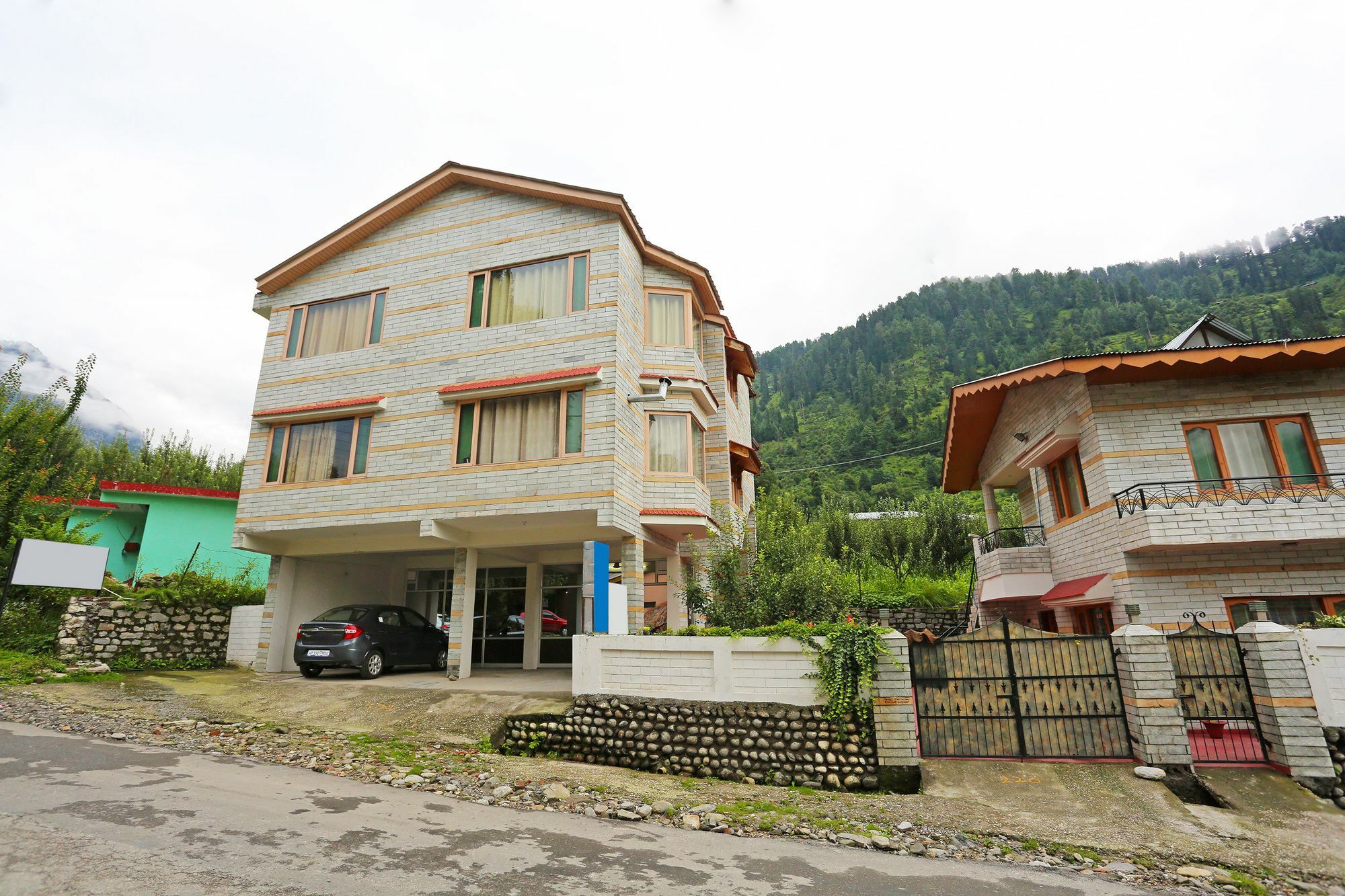 Oyo 7138 Acharya Cottage Manali  Exterior photo